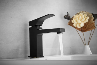 Смеситель для раковины Rose R10H R1001H-1 черный