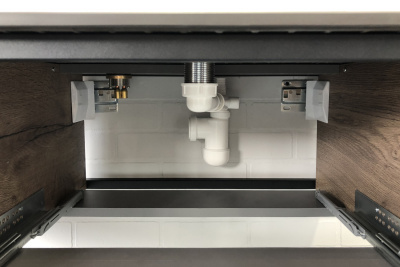 Тумба с раковиной Comforty Лиссабон 95 дуб темный с правой черной столешницей